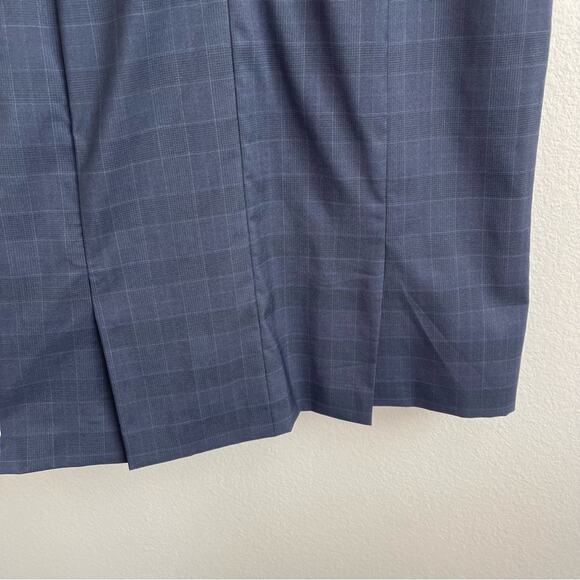 Hugo Boss Navy Wool Knee Length Dress 4P - Picture 12 of 13